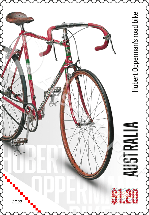 SportingTreasures_WHEELCHAIR_400 Hubert Opperman’s “Tour de France” model bike